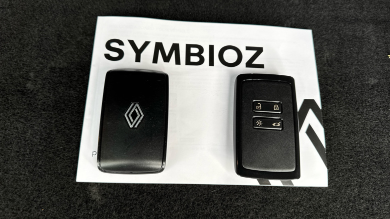 Renault Symbioz 1.6 E-Tech FHEV 145 Iconic Esprit Alpine 5dr Auto Hybrid Estate